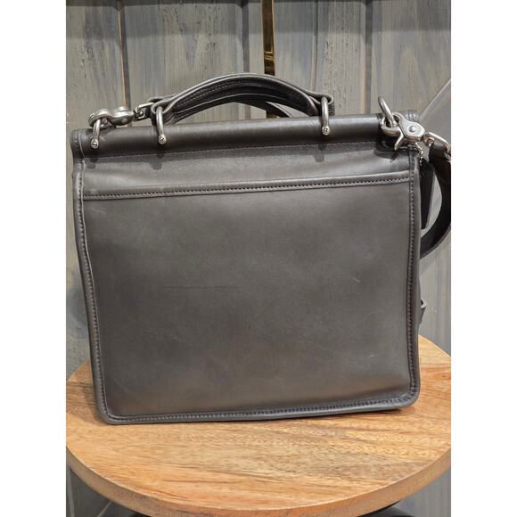 Vintage Coach Willis Bag 9927 – Dark Grey w/ Nickel Hardware - Picture 2 of 7